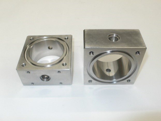 SUS304製の加工部品
